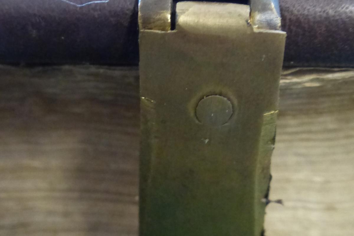 18_schließe_verschl_buch